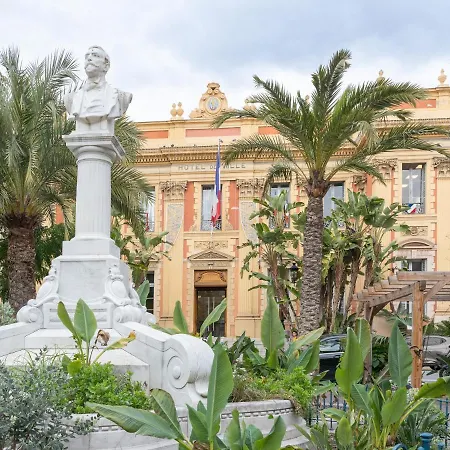Hotel De Belgique A Menton